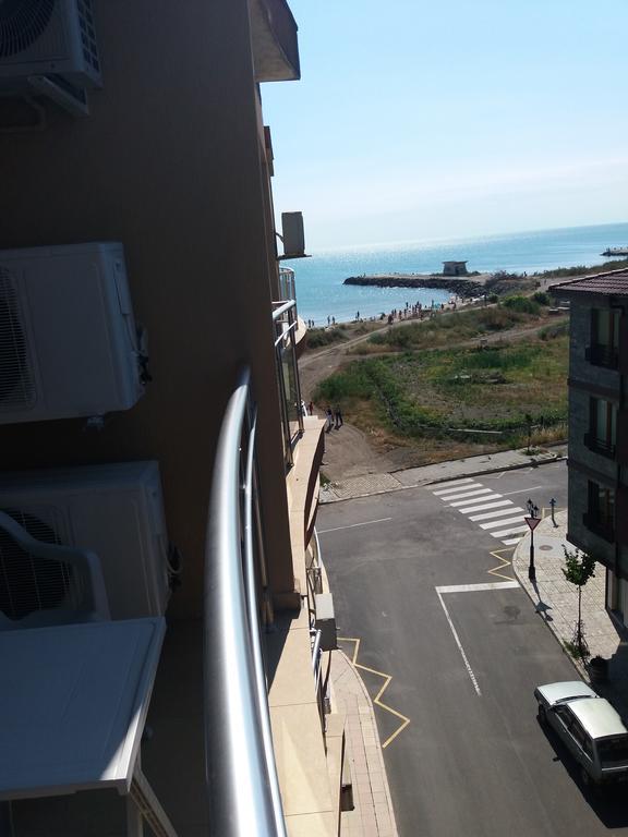 Golden Sea View Apartments 1 Pomorie Exterior photo