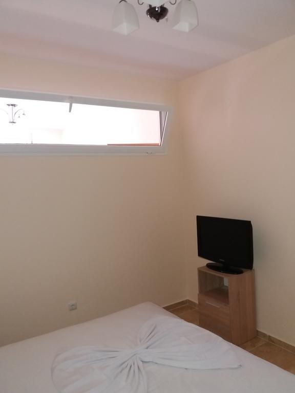 Golden Sea View Apartments 1 Pomorie Exterior photo