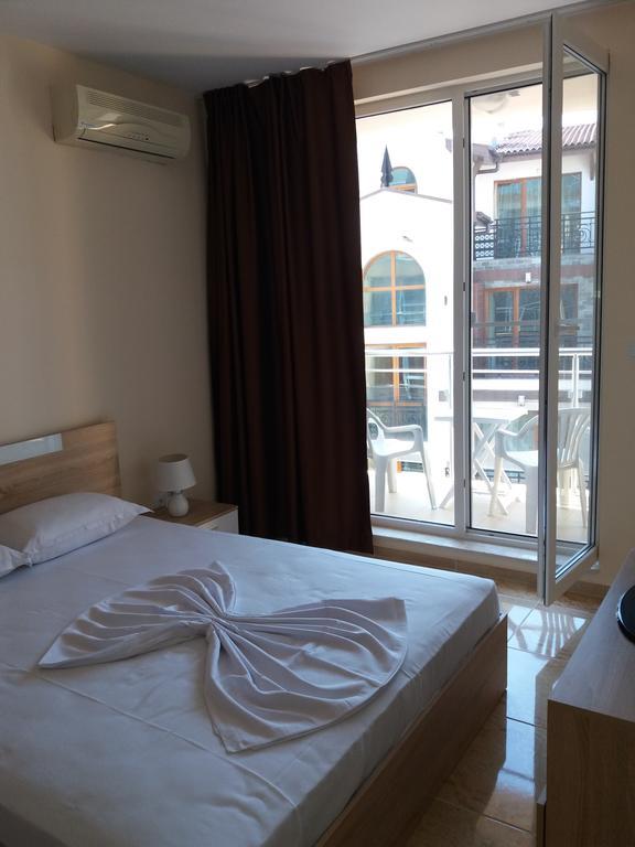 Golden Sea View Apartments 1 Pomorie Exterior photo